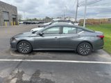 Used 2023 Nissan Altima 2.5 SV image 4