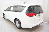 Used 2020 Chrysler Pacifica Touring w/ Advanced Safetytec Group image 4
