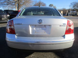 Used 2004 Volkswagen Passat GLX image 2