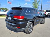 Used 2019 Jeep Grand Cherokee Limited w/ Luxury Group II image 3