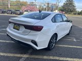 Used 2022 Kia Forte LXS image 4