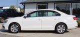 Used 2015 Volkswagen Jetta SE image 2