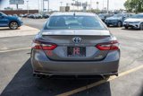 Used 2021 Toyota Camry SE image 4