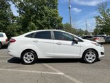 Used 2016 Ford Fiesta SE image 4