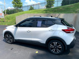 Used 2018 Nissan Kicks SV image 3