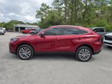 Used 2021 Toyota Venza XLE image 3