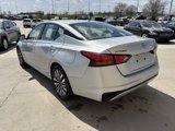 Used 2023 Nissan Altima 2.5 SV image 4