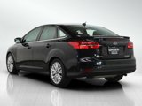 Used 2016 Ford Focus Titanium image 3