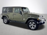 Used 2016 Jeep Wrangler Unlimited Sahara w/ Connectivity Group image 4