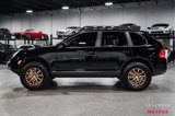 Used 2004 Porsche Cayenne S image 2
