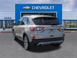Used 2020 Ford Escape Titanium image 3