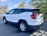 Used 2024 GMC Terrain SLE image 5