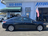 Used 2020 Toyota Camry LE image 6