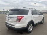 Used 2014 Ford Explorer XLT image 3