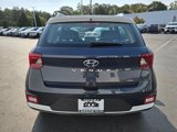 Used 2023 Hyundai Venue Limited image 4