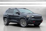 Used 2022 Jeep Cherokee Trailhawk image 2
