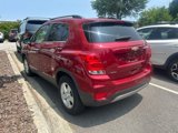 Used 2020 Chevrolet Trax LT w/ LT Convenience Package image 4