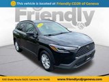 Used 2022 Toyota Corolla Cross LE image 3