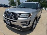 Used 2017 Ford Explorer XLT w/ Equipment Group 201A image 2