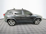 Used 2015 Jeep Cherokee Trailhawk image 4