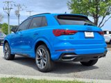 Used 2022 Audi Q3 2.0T Premium w/ Black Optic Sport Package image 6