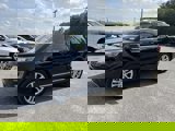 Used 2016 Ford Explorer XLT w/ Equipment Group 202A image 2