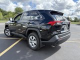 Used 2022 Toyota RAV4 LE image 5