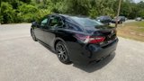 Used 2022 Toyota Camry SE image 6