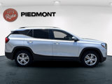 Used 2020 GMC Terrain SLE w/ Driver Convenience Package image 3