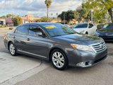 Used 2011 Toyota Avalon image 2