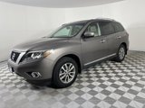 Used 2014 Nissan Pathfinder SL image 3