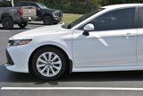 Used 2019 Toyota Camry LE image 4