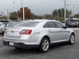 Used 2018 Ford Taurus SEL image 3