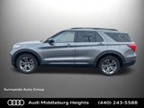 Used 2022 Ford Explorer XLT w/ Equipment Group 202A image 3