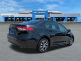 Used 2021 Toyota Corolla LE image 4