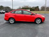 Used 2015 Ford Focus SE image 2