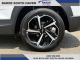 Used 2023 Chevrolet TrailBlazer RS w/ Sun and Liftgate Package image 4