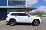 Used 2022 Jeep Grand Cherokee Limited image 2