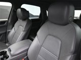 Used 2022 Porsche Cayenne image 5