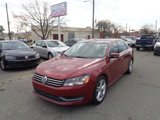 Used 2015 Volkswagen Passat TDI SE image 2