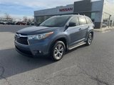 Used 2015 Toyota Highlander XLE image 2