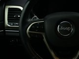 Used 2017 Jeep Grand Cherokee Limited image 4