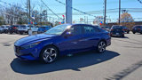 Used 2023 Hyundai Elantra SEL w/ Convenience Package image 4