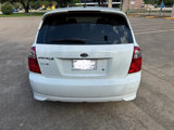 Used 2006 Kia Spectra5 image 3