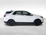 Used 2022 Chevrolet Equinox LT image 2