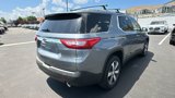 Used 2018 Chevrolet Traverse LT image 3