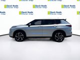 Used 2022 Mitsubishi Outlander SE image 4