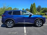 Used 2023 Nissan Rogue SV image 3