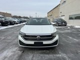 Used 2024 Volkswagen Jetta SE w/ Panoramic Sunroof Package image 2