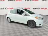 Used 2012 Toyota Yaris L image 2